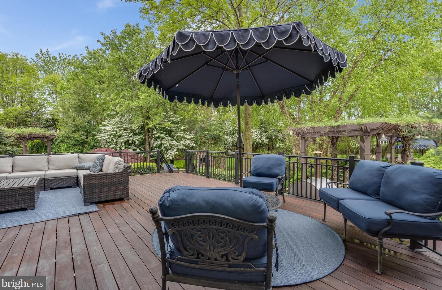 14 Ridgeview Ct, East Amwell Township NJ  08551-1872 exterior