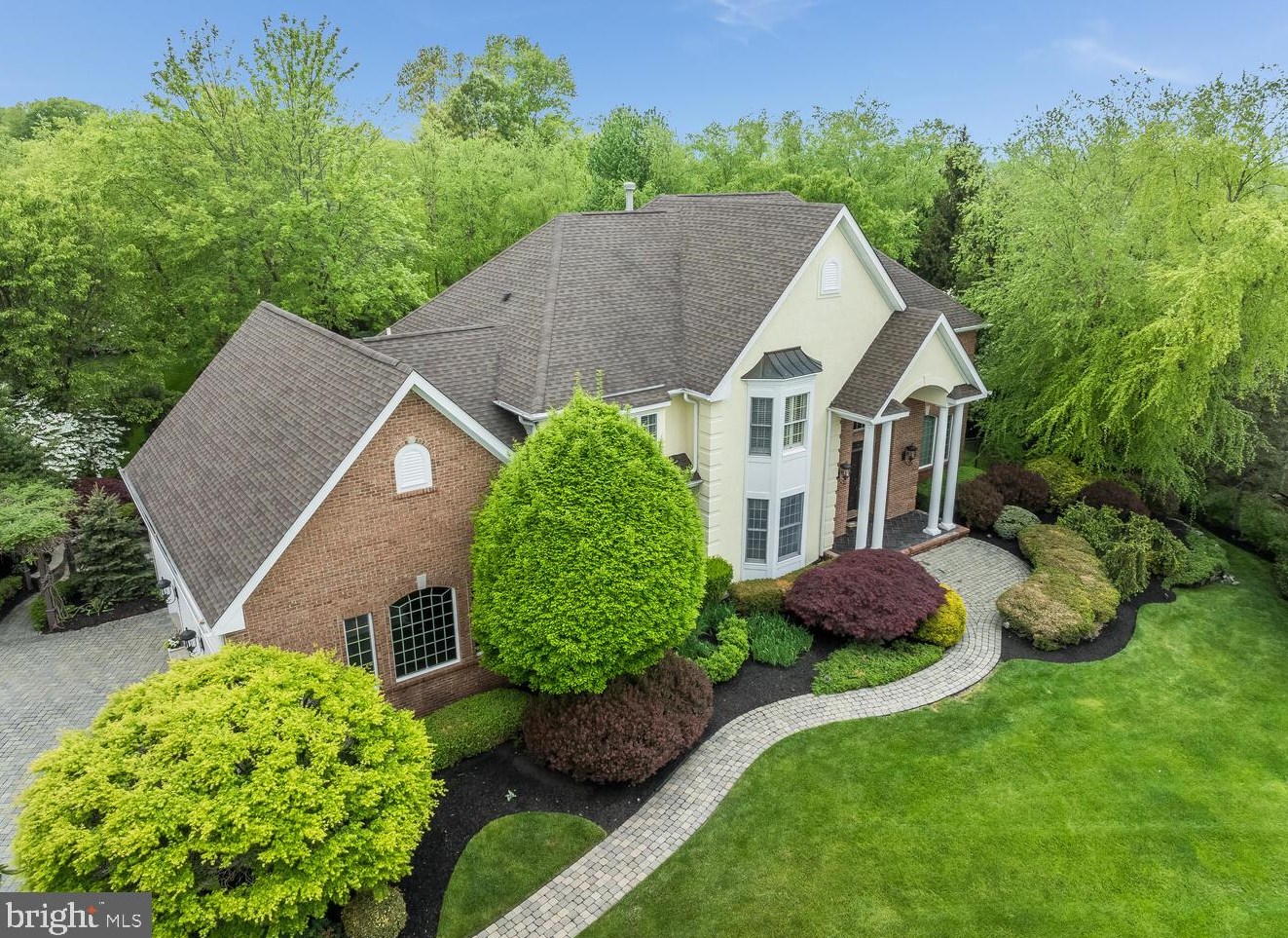 14 Ridgeview Ct, East Amwell Township NJ  08551-1872 exterior