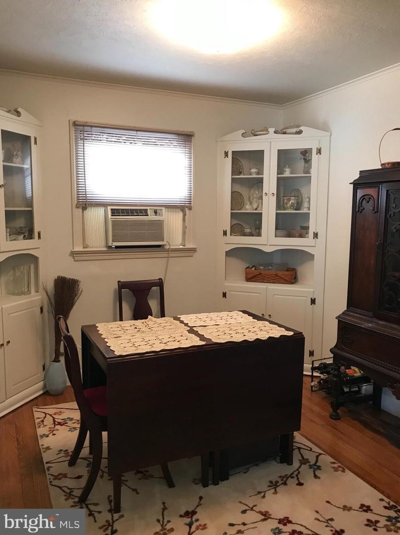 255 Franklin St, East Windsor NJ 08520-3224 exterior