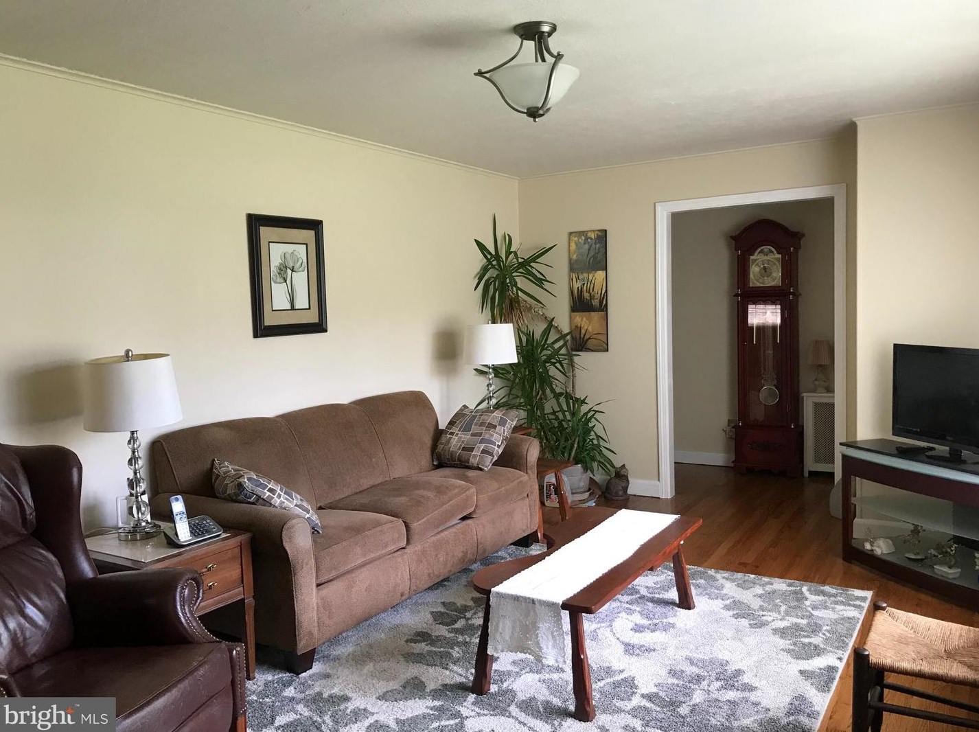 255 Franklin St, East Windsor NJ 08520-3224 exterior