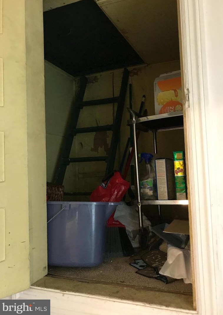 255 Franklin St, East Windsor NJ 08520-3224 exterior