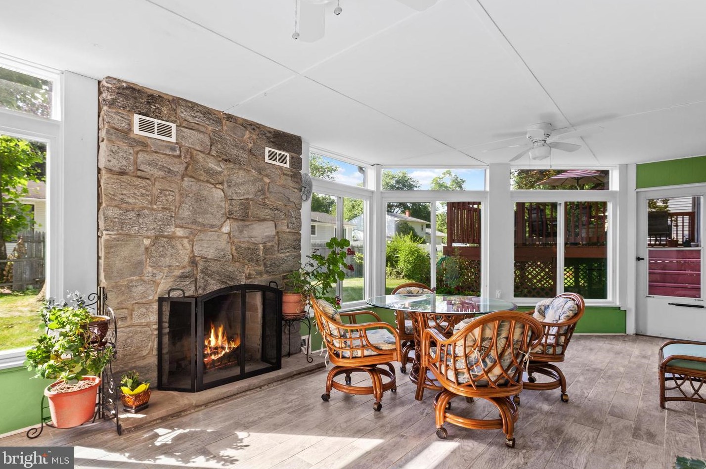 39 Lumar Rd, Trenton NJ 08648-3153 exterior