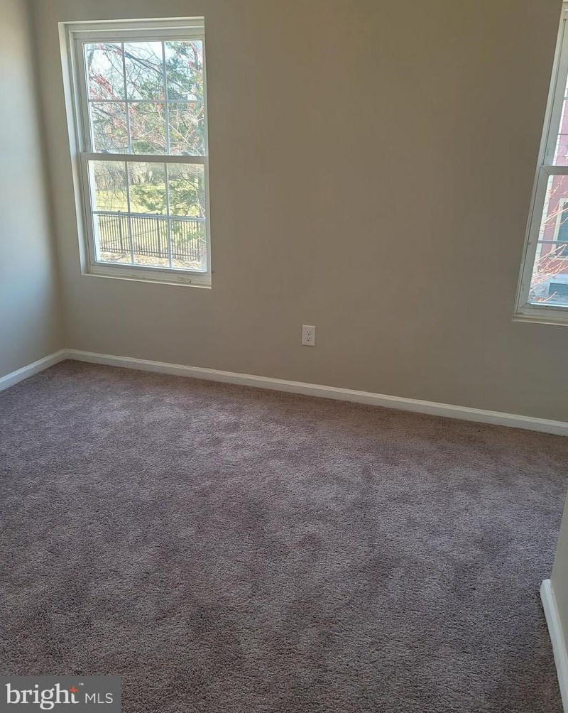 76 Hart Ave, Trenton NJ 08638-5105 exterior