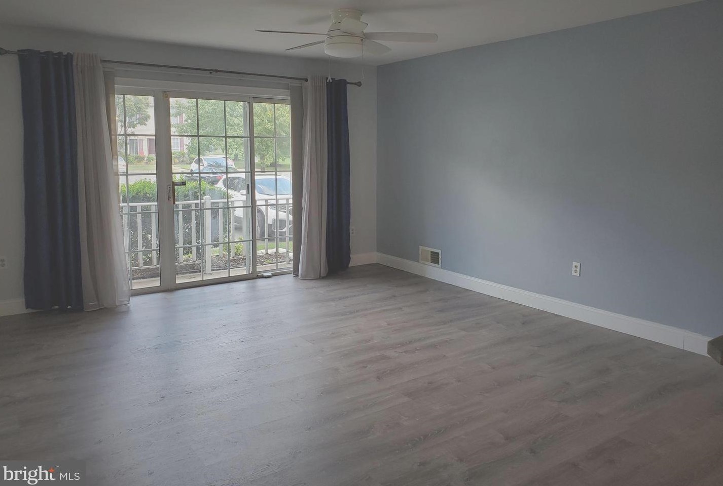 48 Lehavre Ct, Trenton NJ  08619-4723 exterior