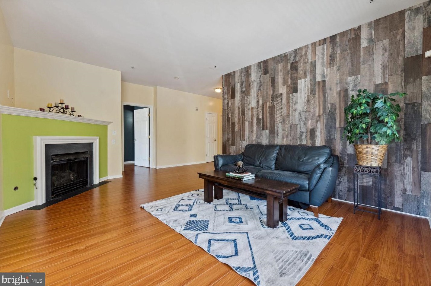 80 Kyle Way, Trenton NJ 08628-2523 exterior