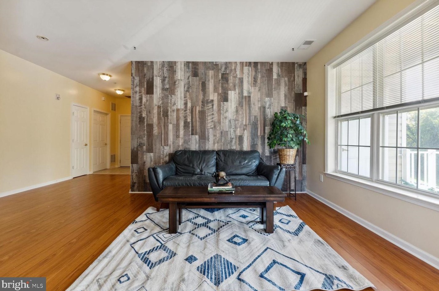 80 Kyle Way, Trenton NJ 08628-2523 exterior