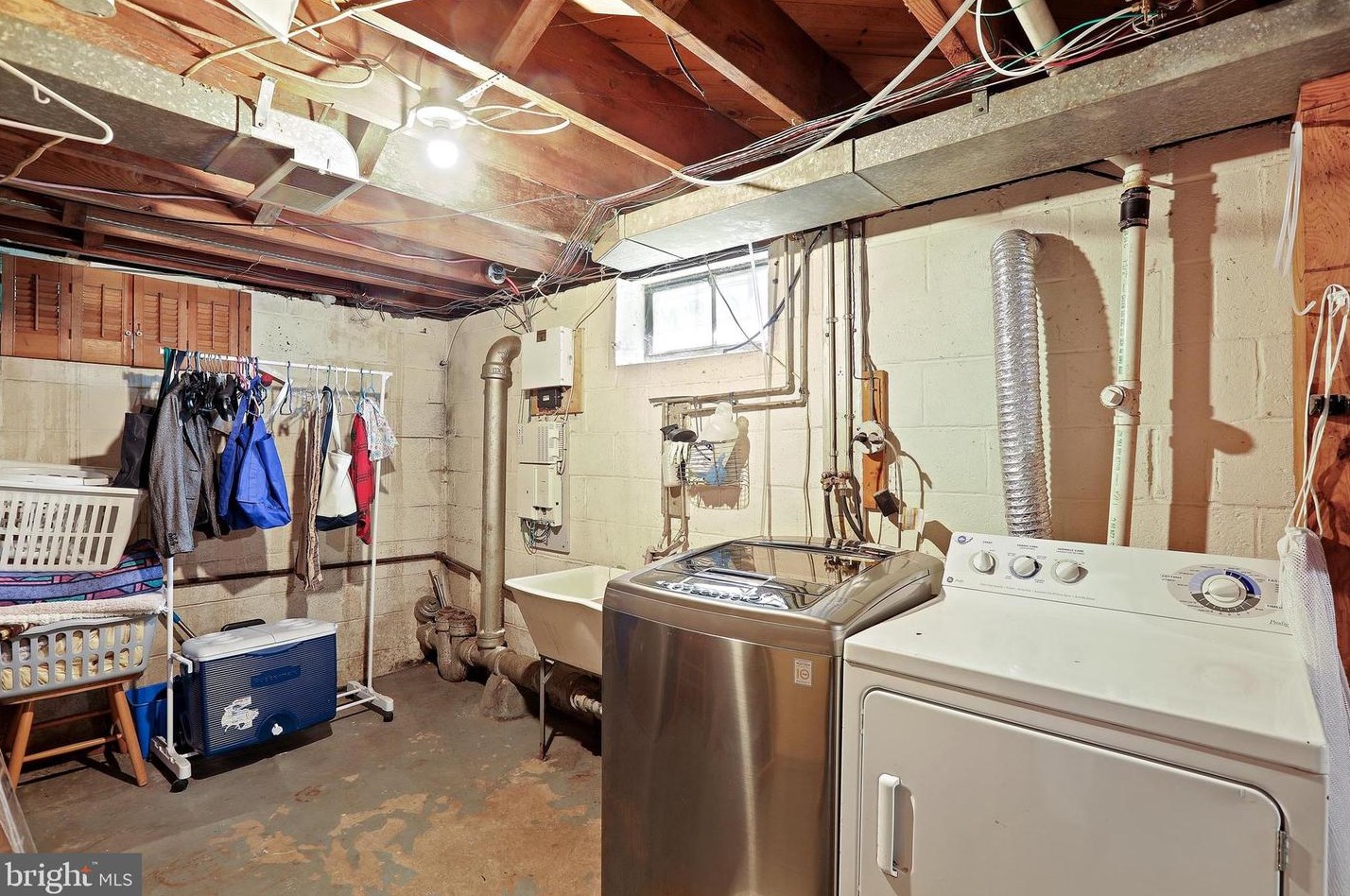 1308 Genesee St, Trenton NJ 08611-1908 exterior