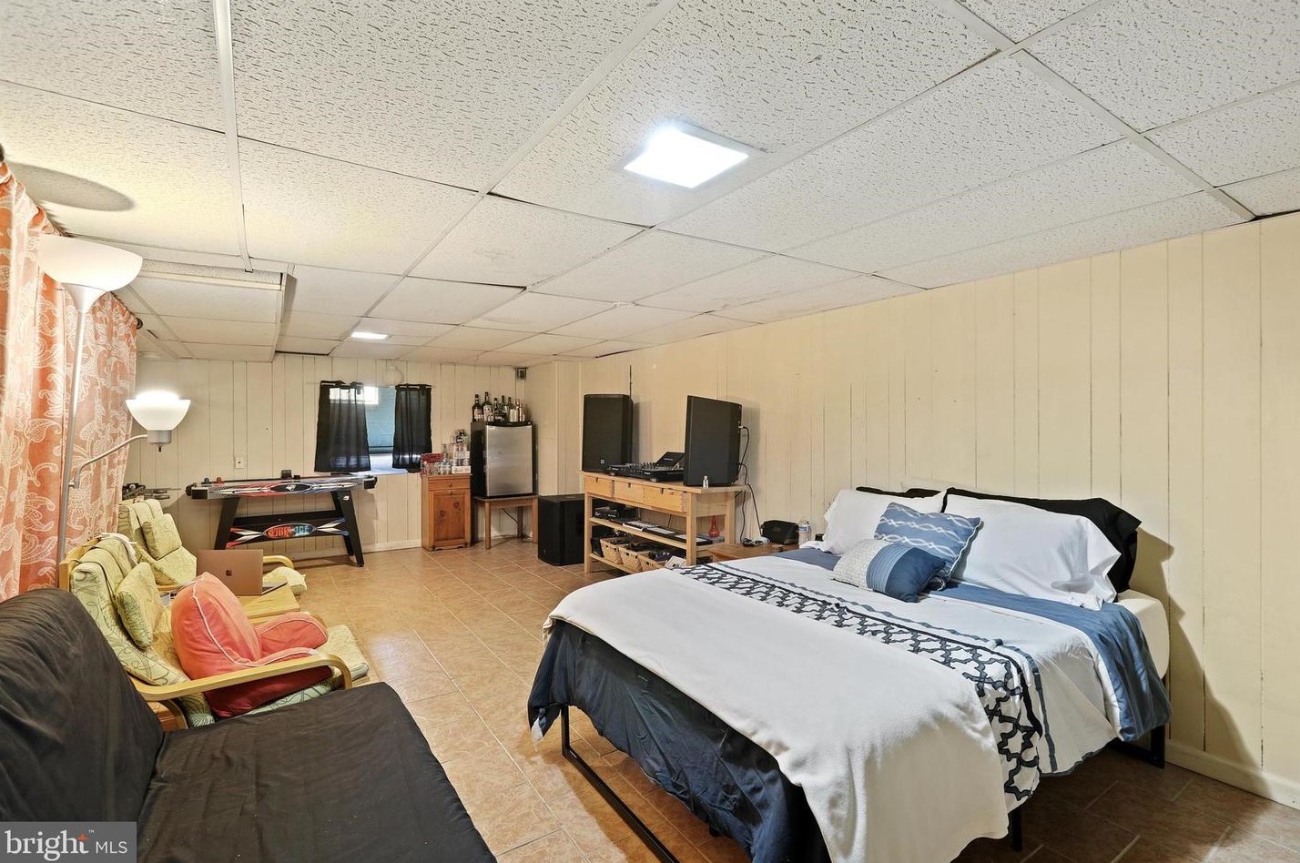 1308 Genesee St, Trenton NJ 08611-1908 exterior