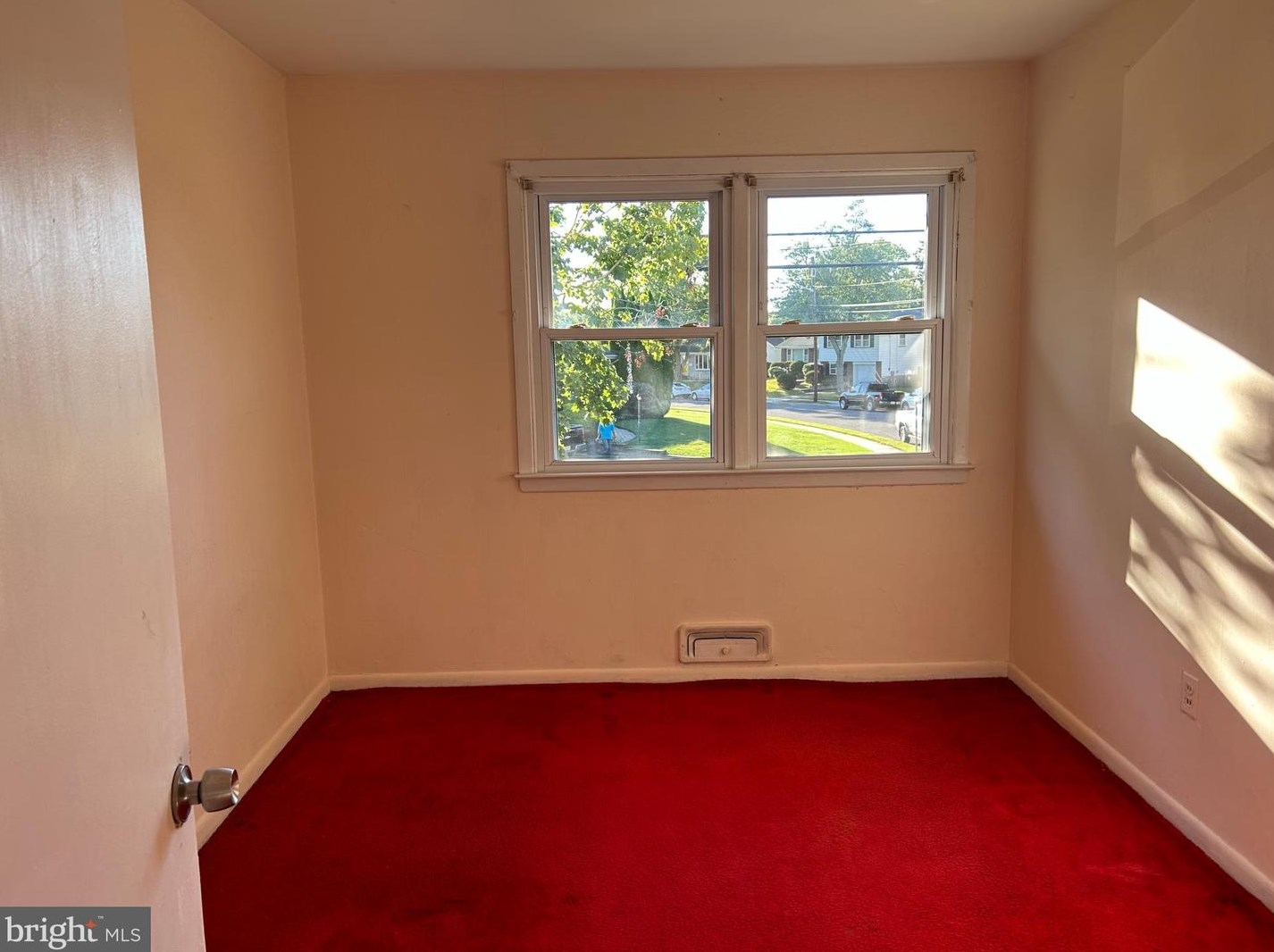 111 Winding Way, Trenton NJ 08620-2625 exterior