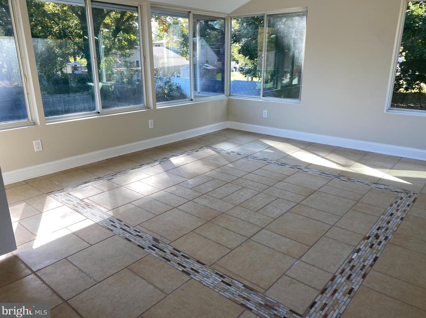 961 Ter Blvd, Trenton NJ  08618-1961 exterior