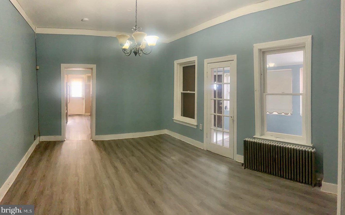 355 Cummings Ave, Trenton NJ  08611-1141 exterior