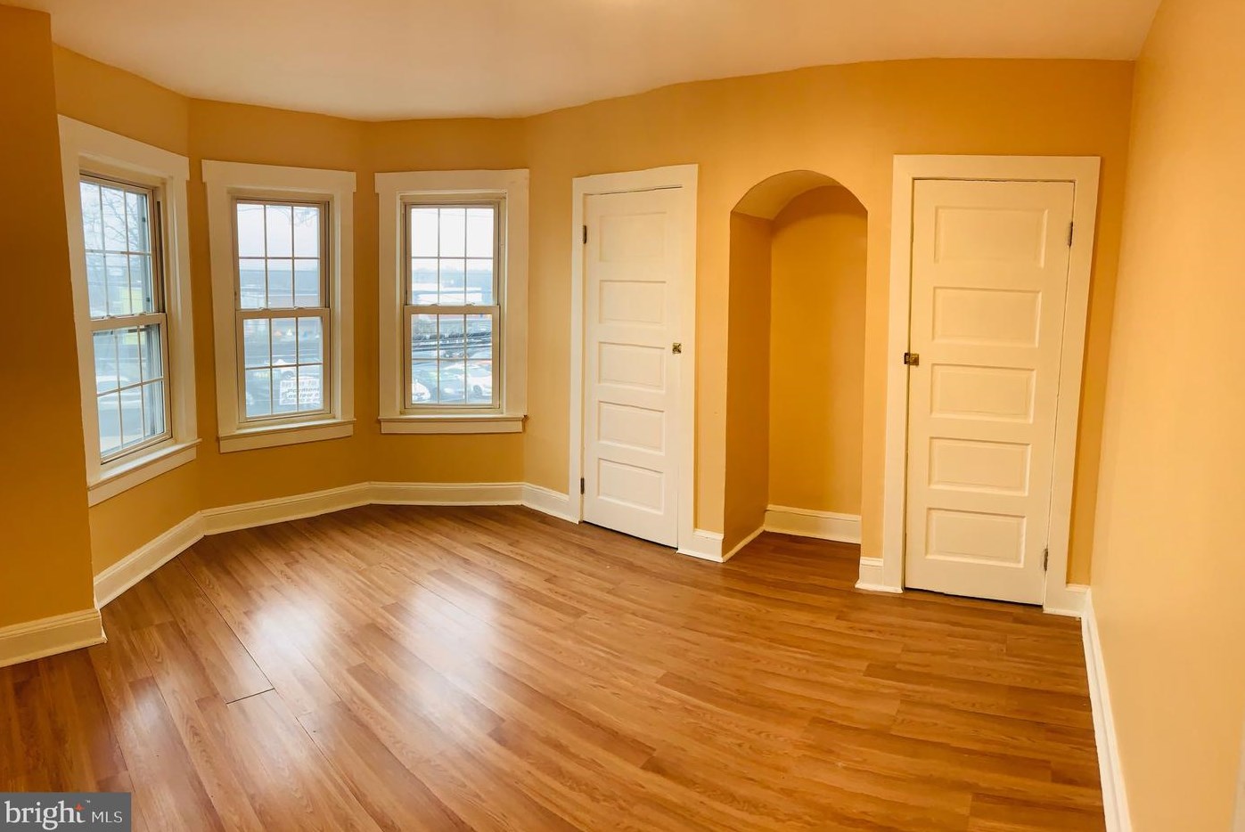 569 Brunswick Ave, Trenton NJ  08638-4237 exterior