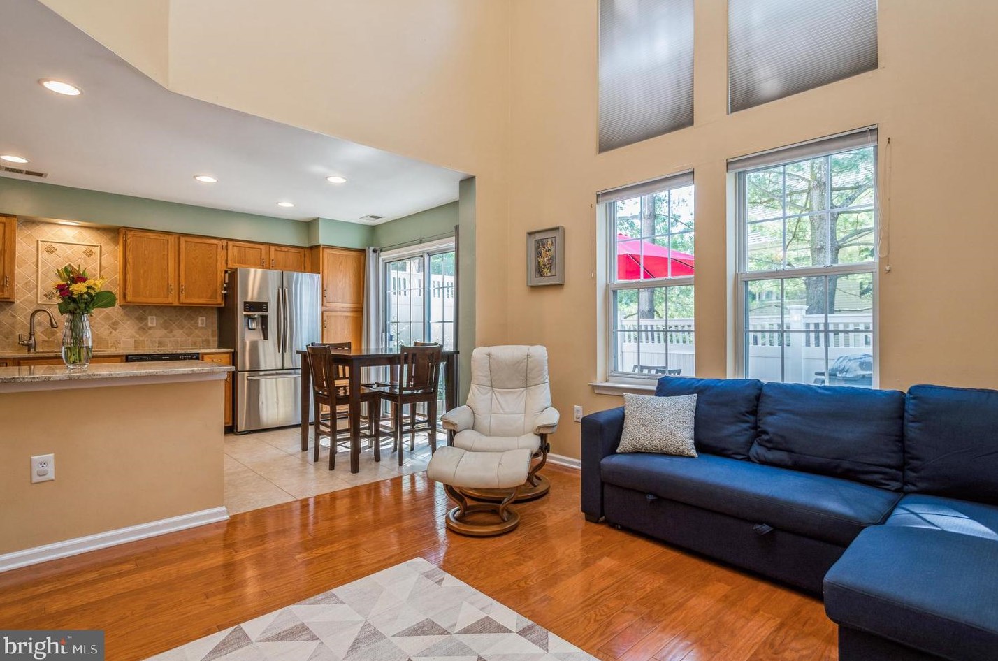 404 Pebble Creek Ct, Pennington NJ  08534-1945 exterior