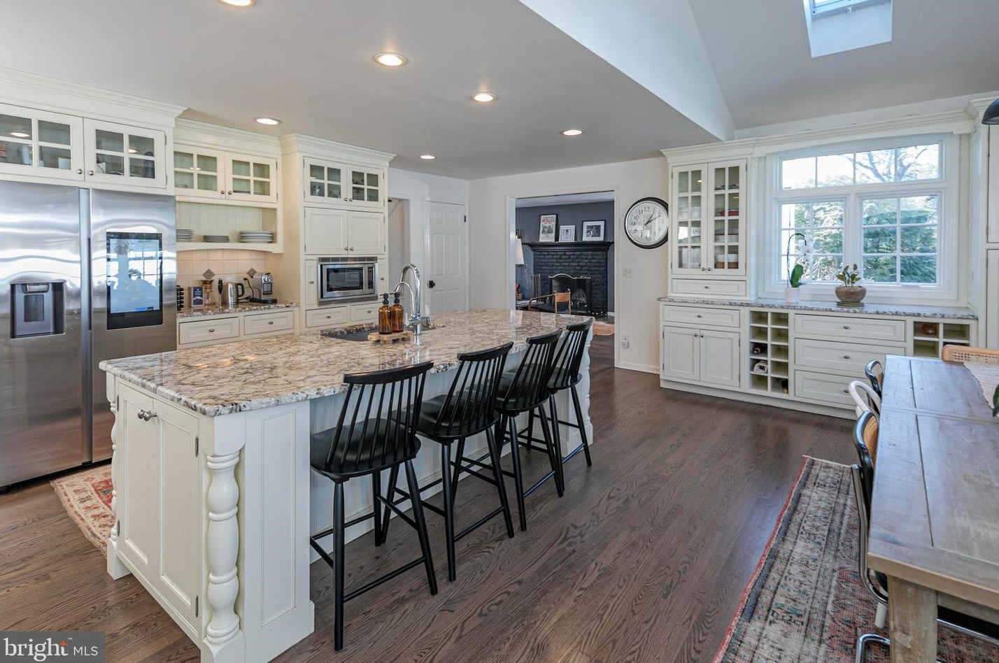 10 Arvida Dr, Pennington NJ  08534-2105 exterior