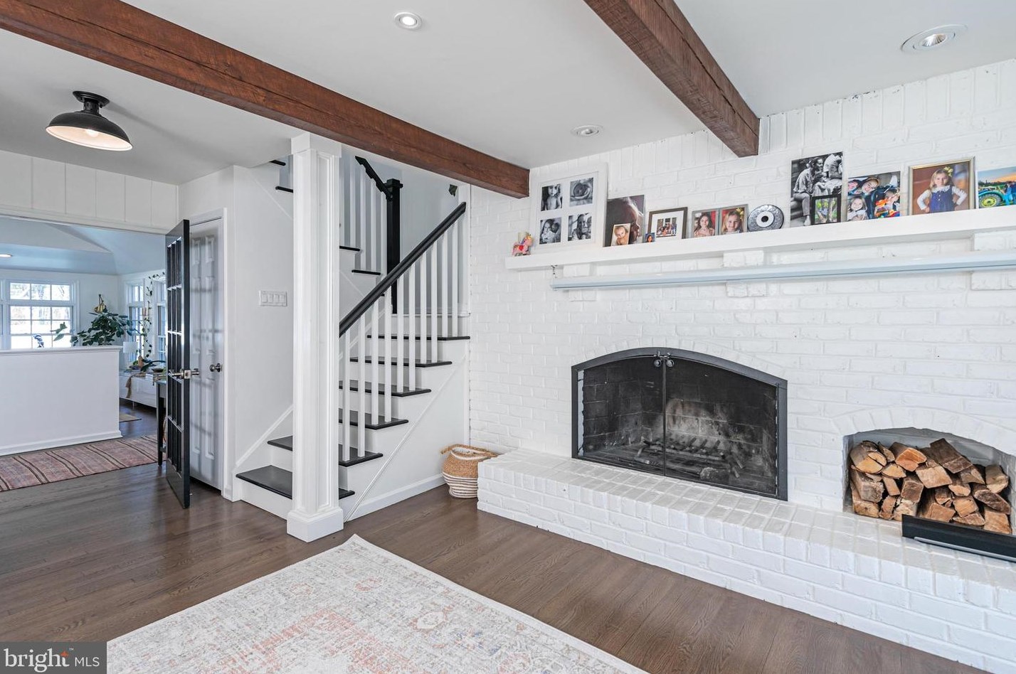 10 Arvida Dr, Pennington NJ  08534-2105 exterior