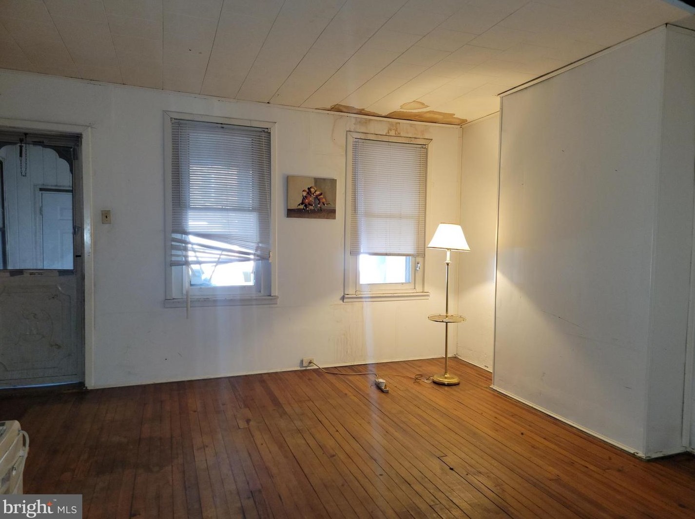 29 Adella Ave, Trenton NJ  08609-2001 exterior
