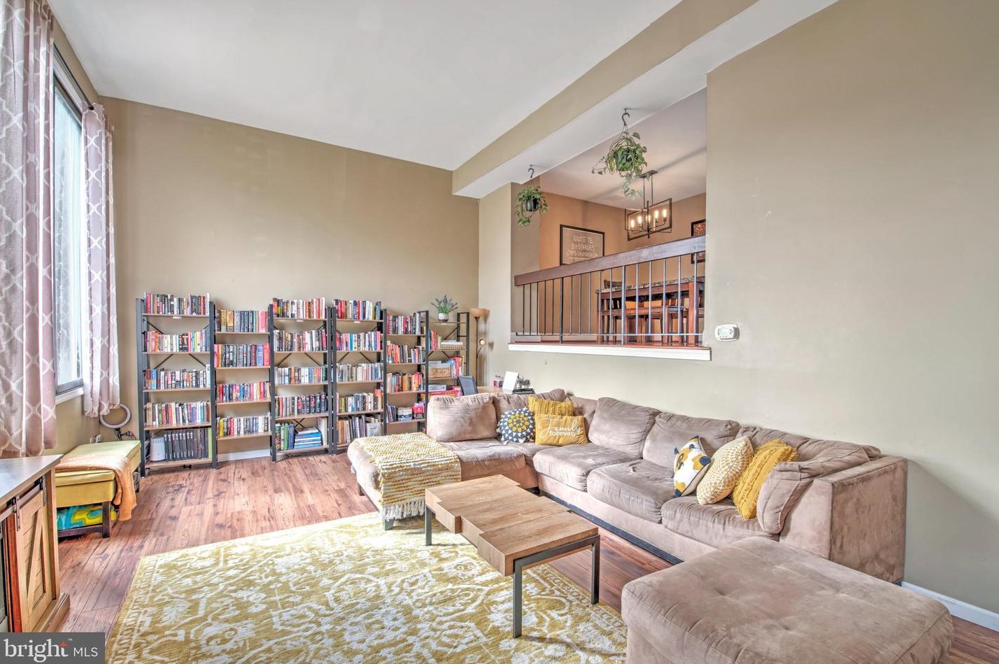 107 Hooverton Pl, East Windsor NJ  08520-5712 exterior