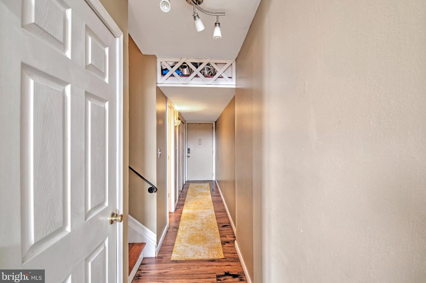 107 Hooverton Pl, East Windsor NJ  08520-5712 exterior