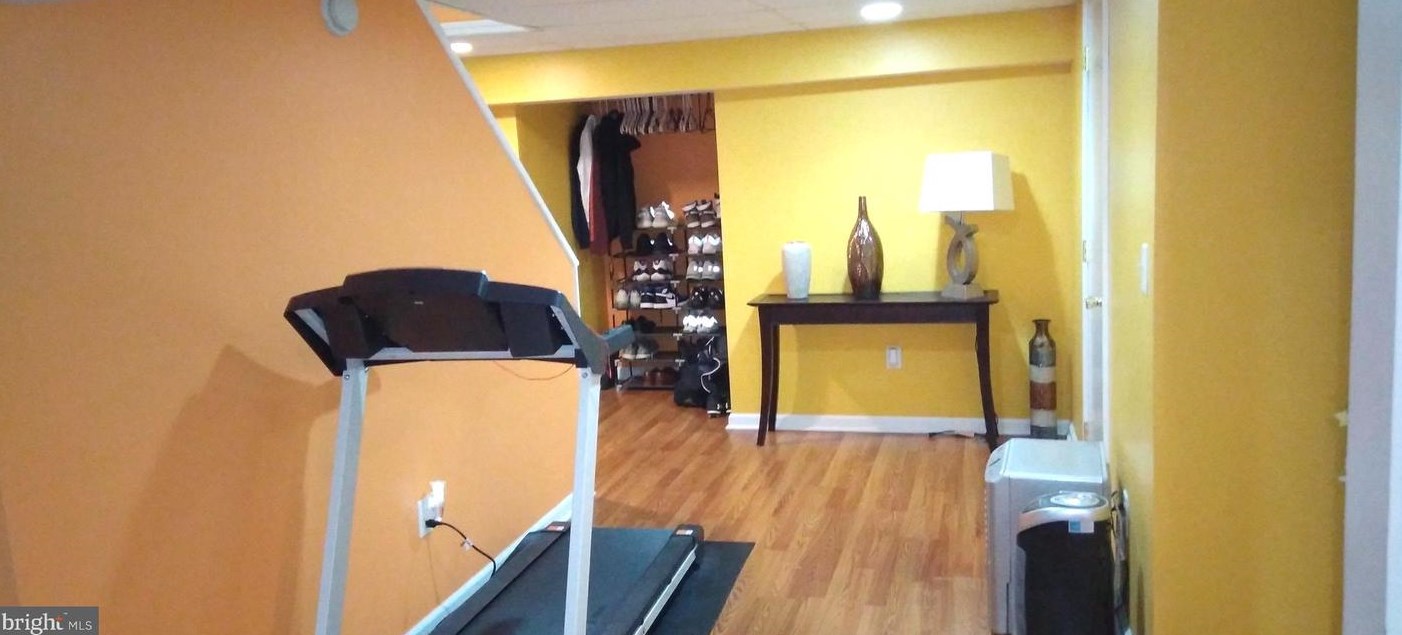 228 Bentley Ave, Trenton NJ  08619-3724 exterior