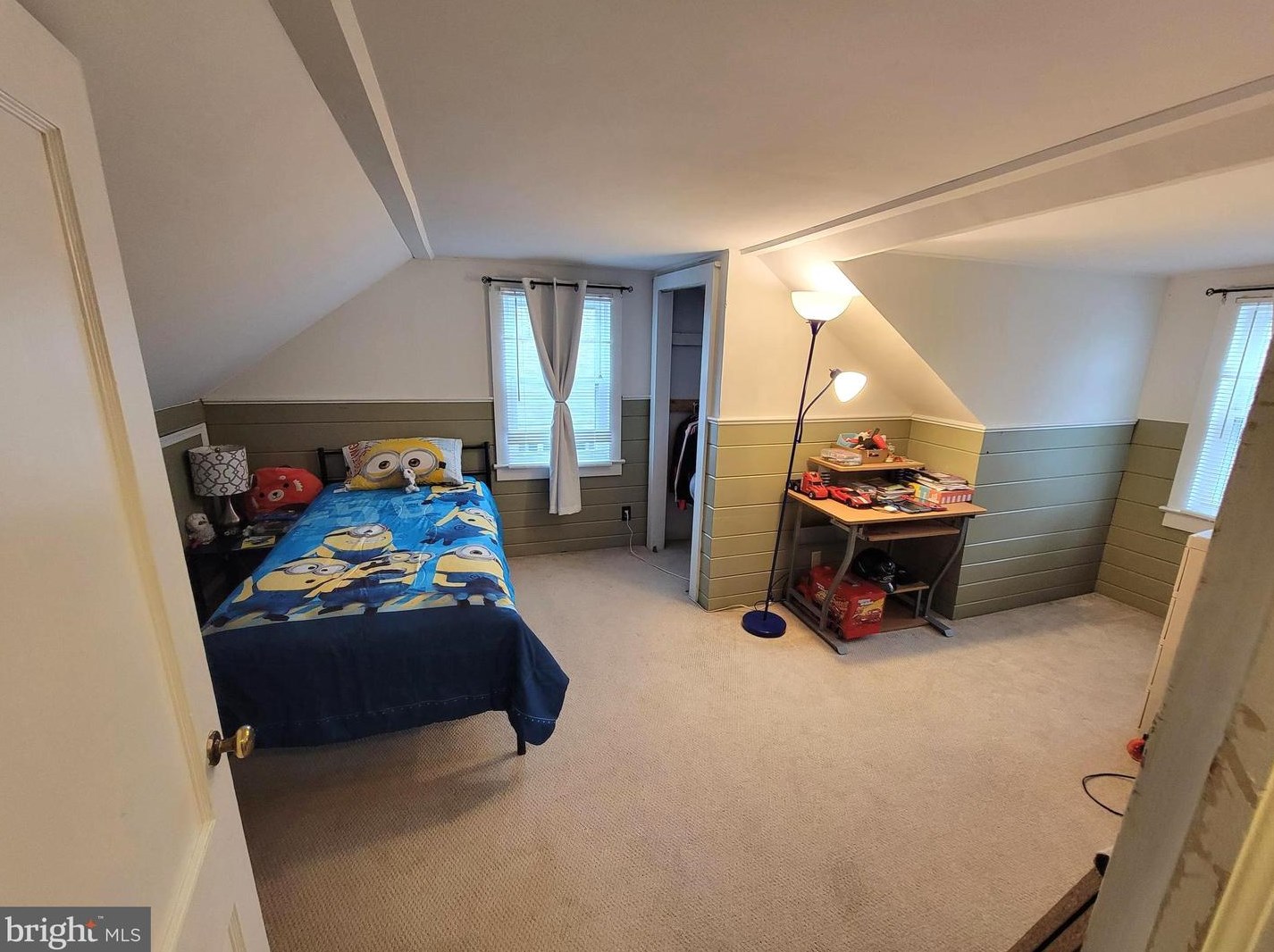 228 Bentley Ave, Trenton NJ  08619-3724 exterior