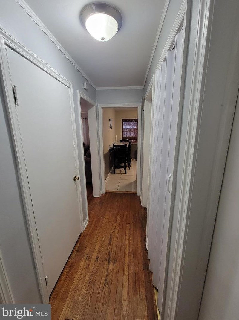 228 Bentley Ave, Trenton NJ  08619-3724 exterior