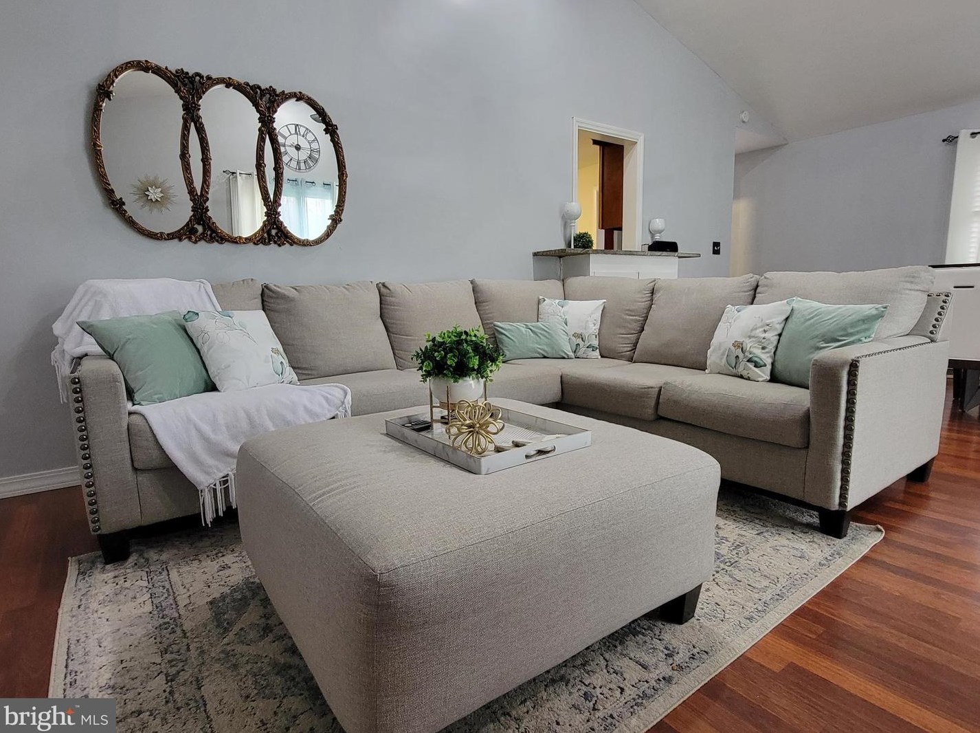 228 Bentley Ave, Trenton NJ  08619-3724 exterior