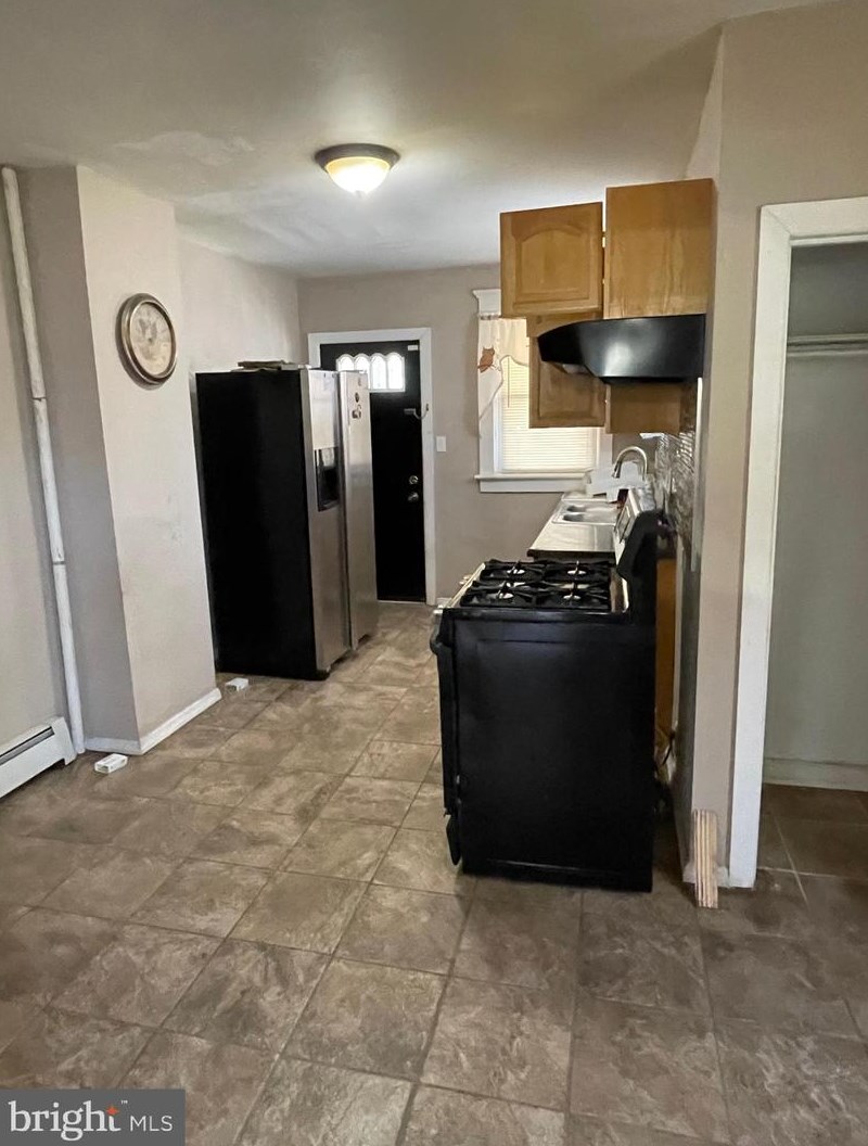 41 Hollywood Ave, Trenton NJ  08609-1312 exterior