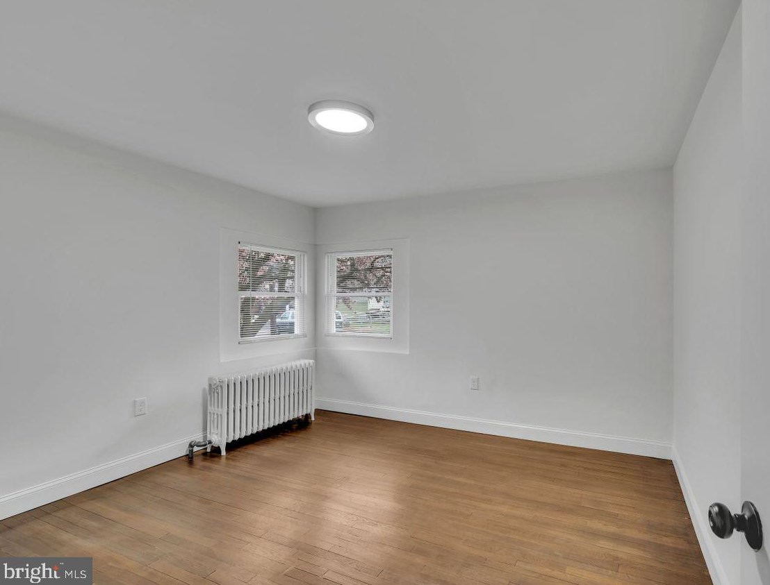 193 Woodland Ave, Trenton NJ  08638-2522 exterior