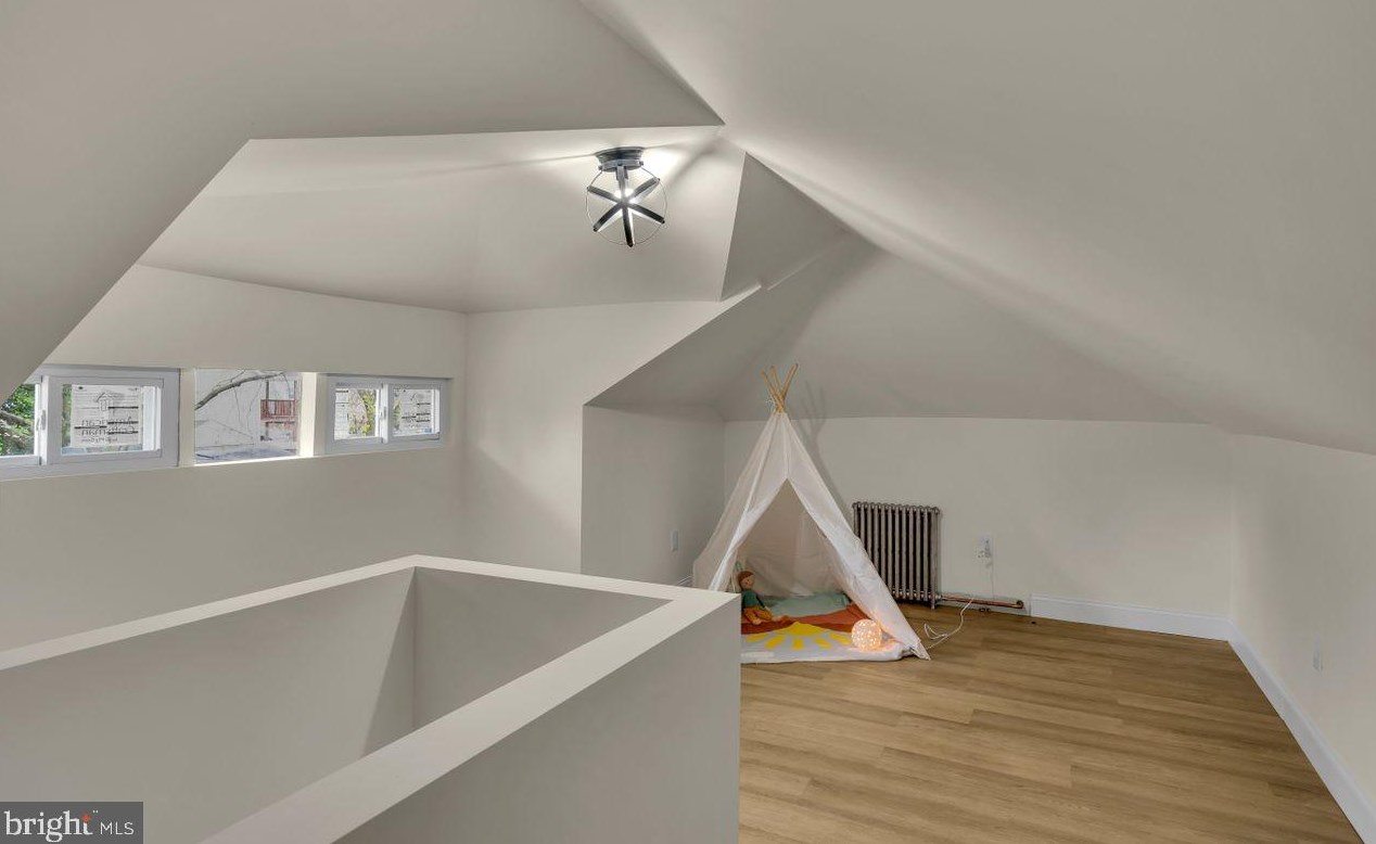 193 Woodland Ave, Trenton NJ  08638-2522 exterior