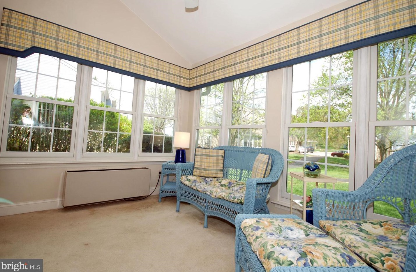 10 Hopkinson Ct, East Windsor NJ 08520-2725 exterior