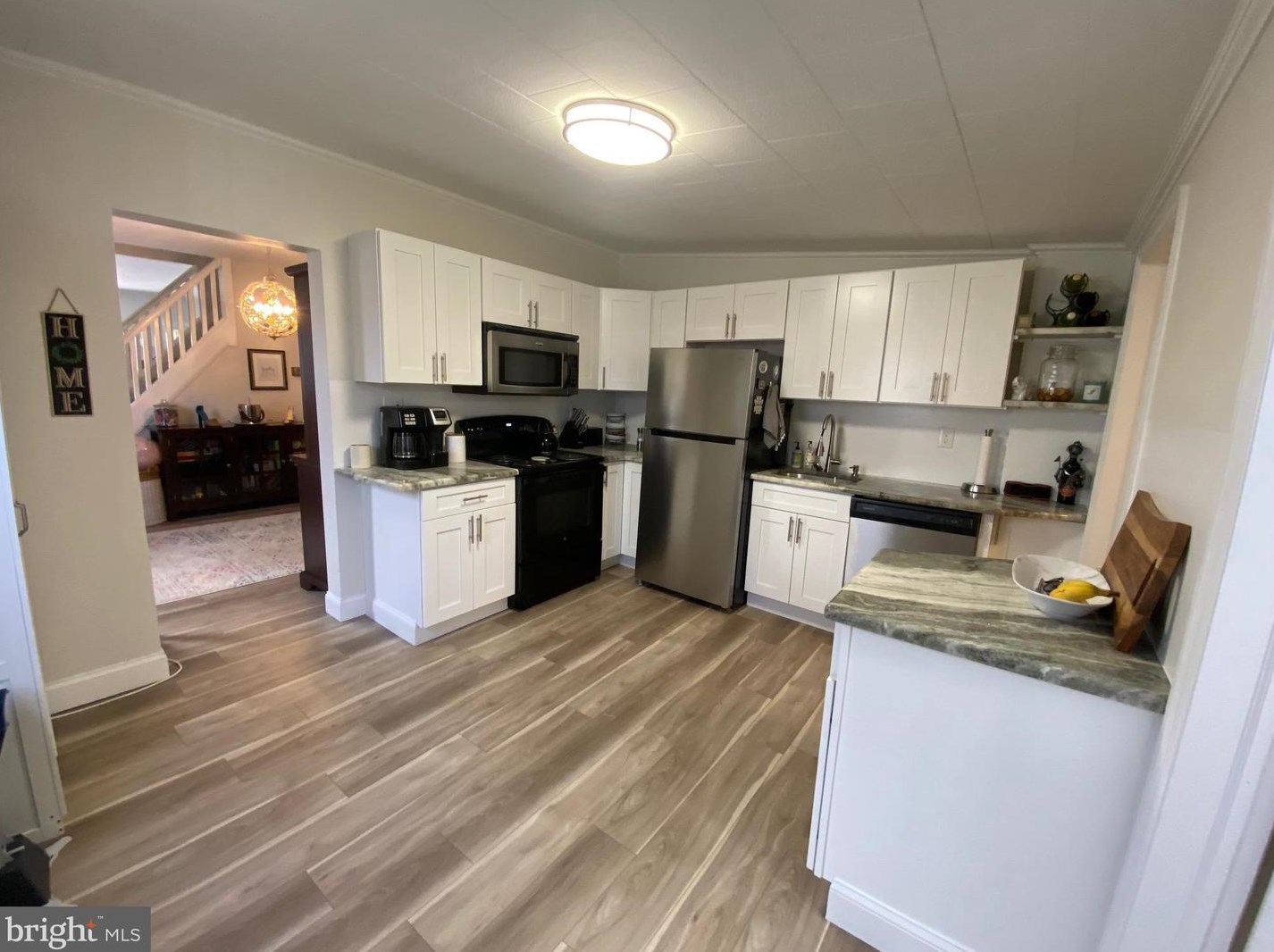 427 Church St, Trenton NJ  08620-2804 exterior