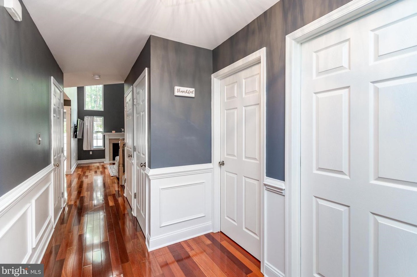 408 Amberleigh Dr, Pennington NJ  08534-1961 exterior