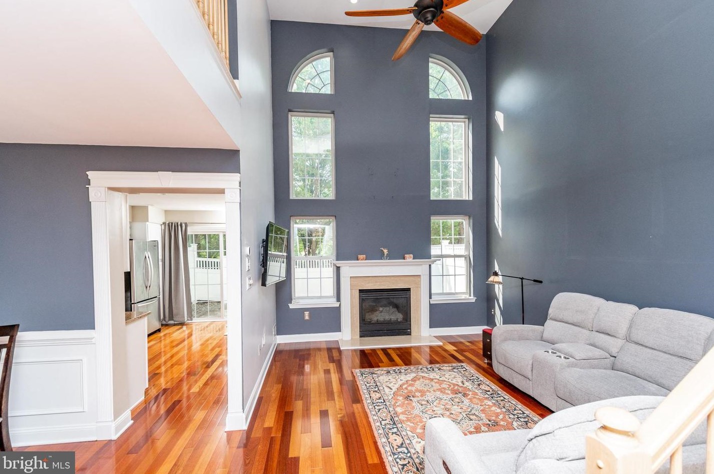 408 Amberleigh Dr, Pennington NJ  08534-1961 exterior