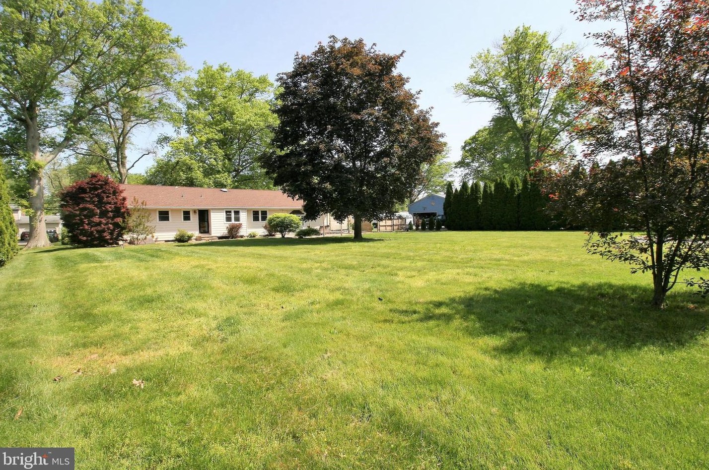 750 Windsor Perrineville Rd, East Windsor NJ  08520-4741 exterior