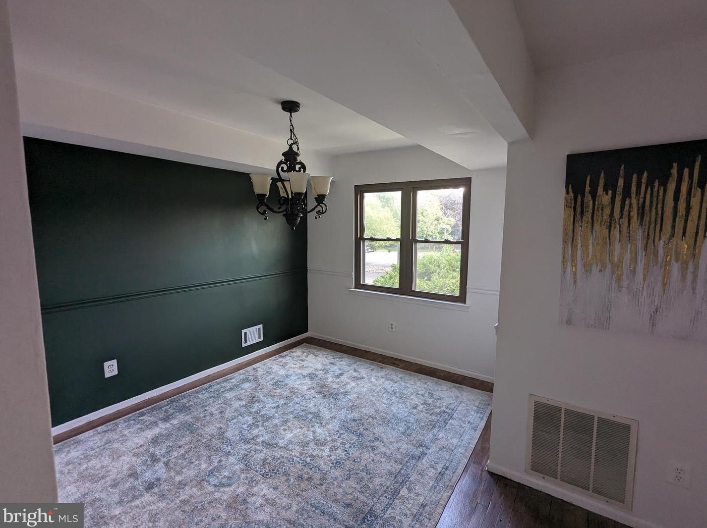 1722 Country Mill Dr, East Windsor NJ  08512-2212 exterior
