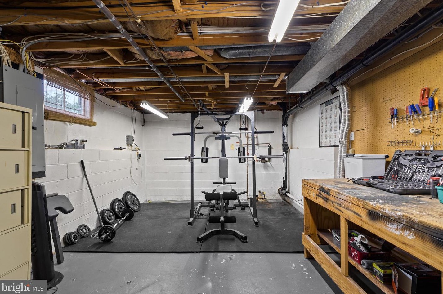 414 Bergen St, Trenton NJ 08610-5815 exterior