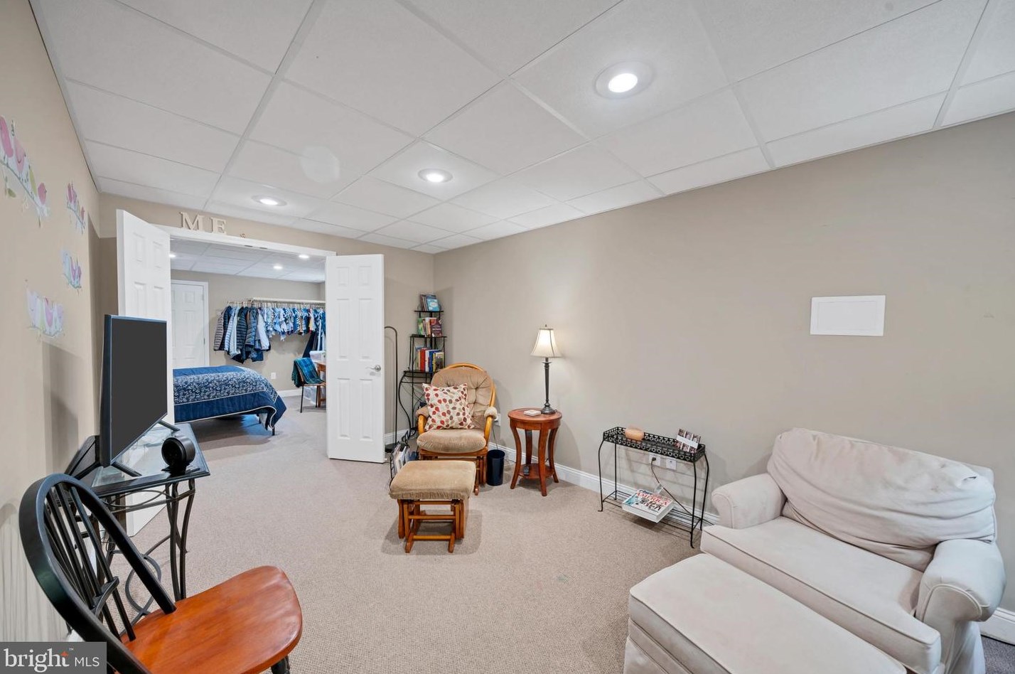 25 Pierce Rd, East Windsor NJ 08520-2400 exterior