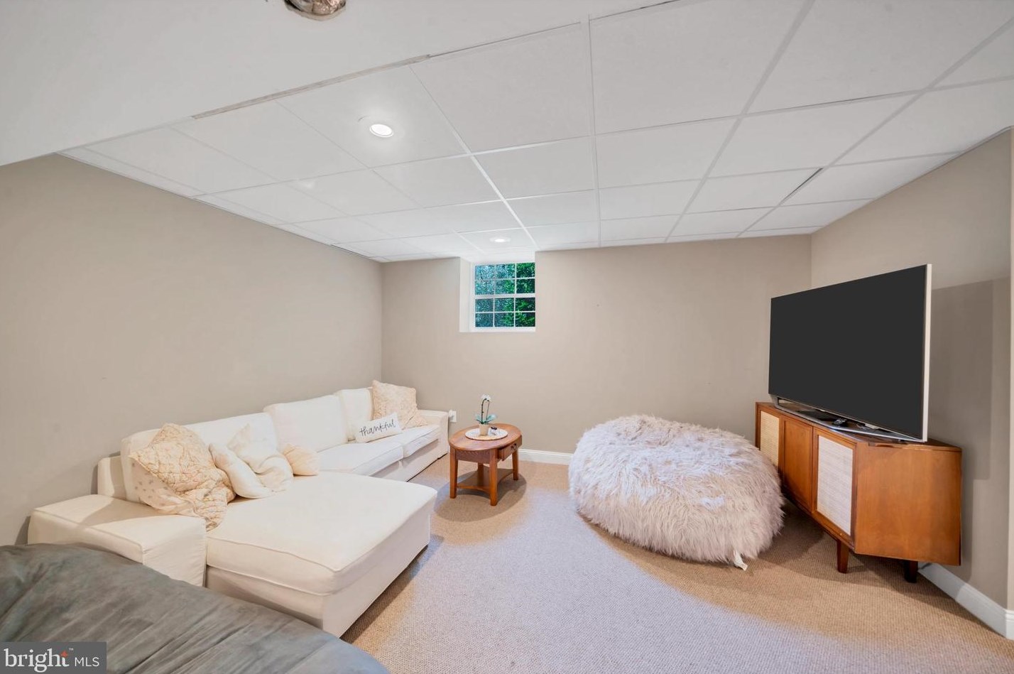 25 Pierce Rd, East Windsor NJ 08520-2400 exterior