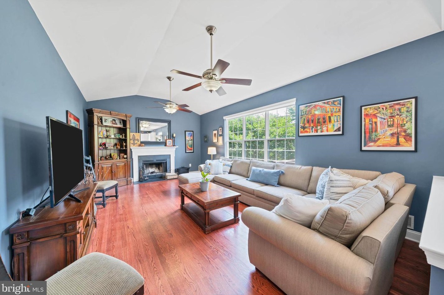 25 Pierce Rd, East Windsor NJ 08520-2400 exterior