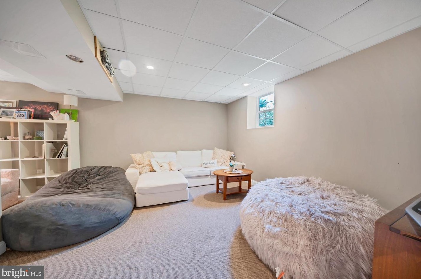 25 Pierce Rd, East Windsor NJ 08520-2400 exterior