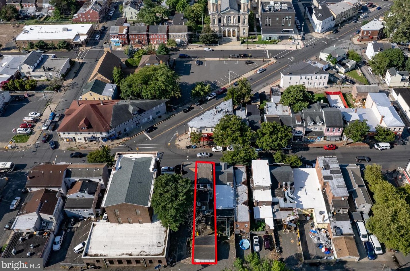 864 Broad St, Trenton NJ 08610-6008 exterior