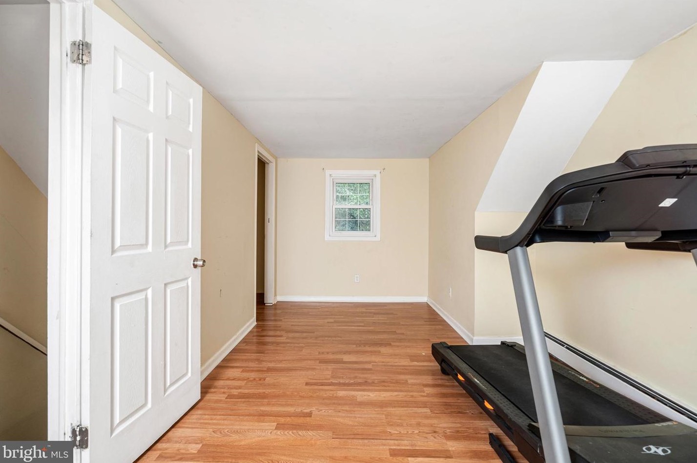 306 Monmouth St, East Windsor NJ 08520-5002 exterior