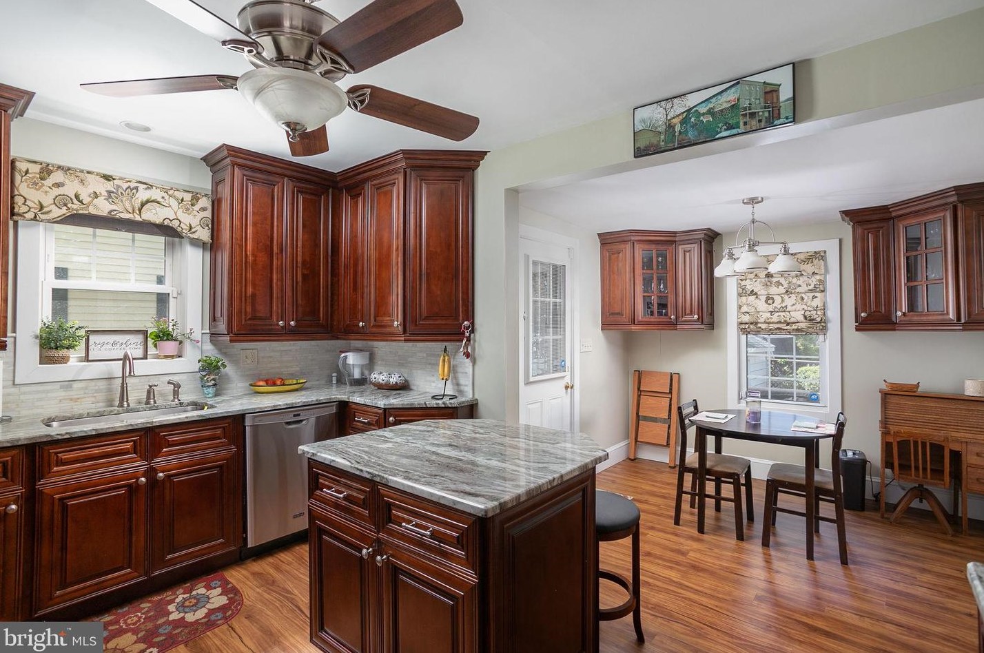 137 Churchill Ave, Trenton NJ  08610-3501 exterior