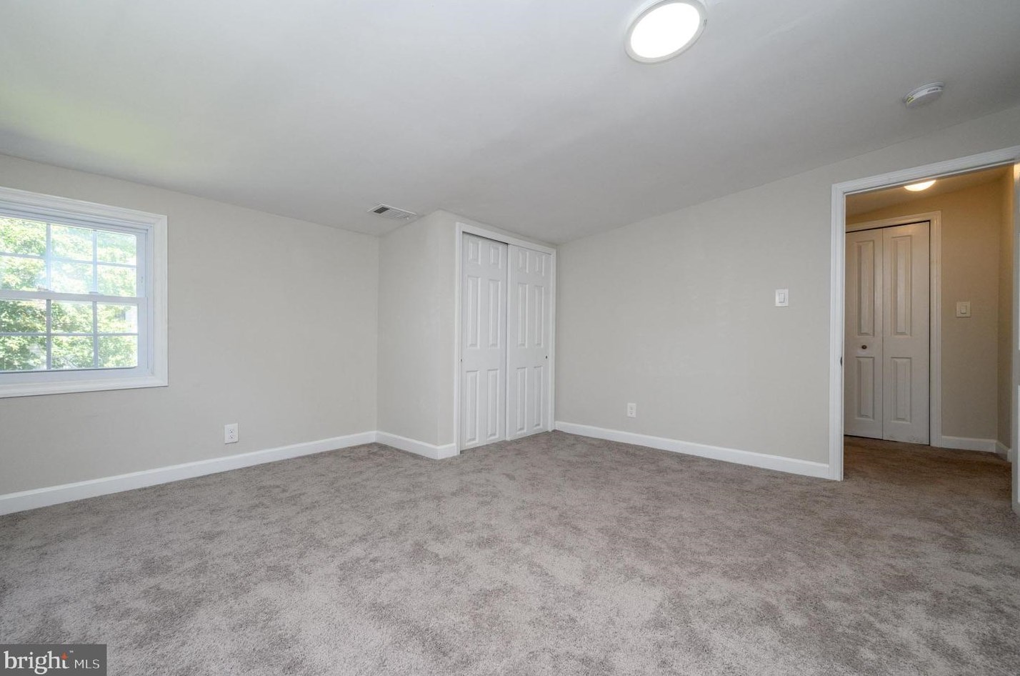 133 Monmouth St, East Windsor NJ 08520-3117 exterior