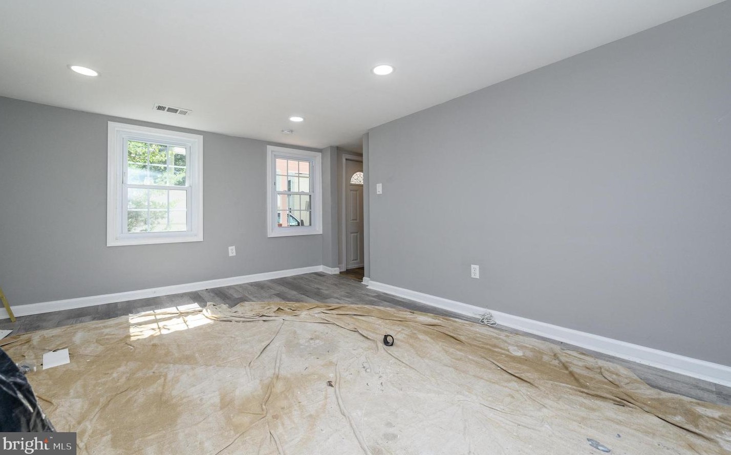 133 Monmouth St, East Windsor NJ 08520-3117 exterior