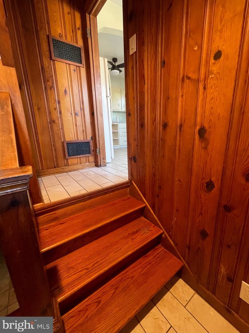 838 Park Ave, Trenton NJ  08610-4631 exterior