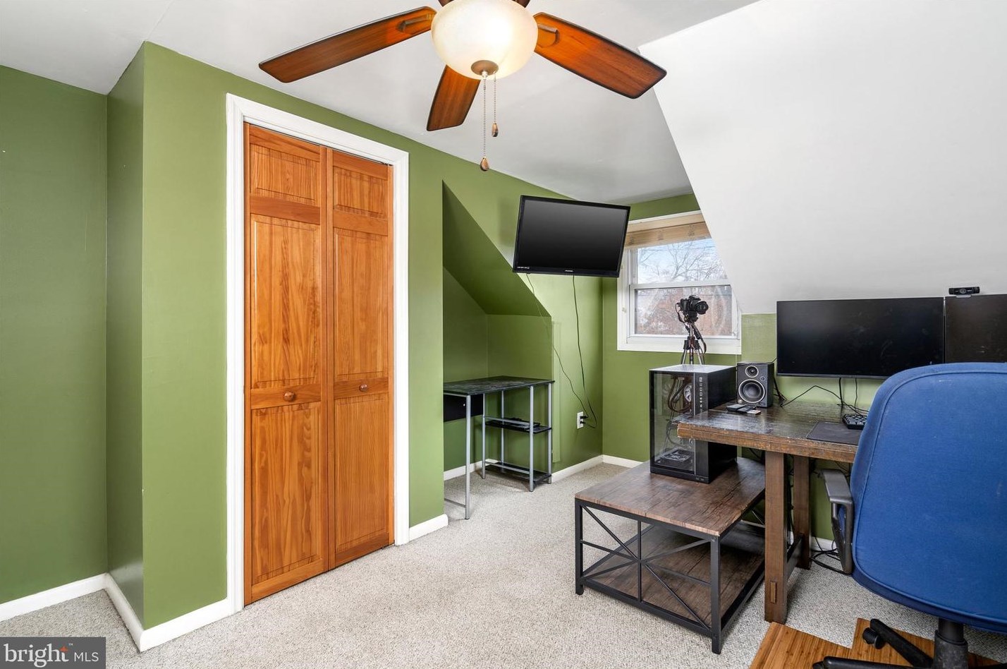 310 Wynnewood Rd, Trenton NJ  08628-3226 exterior