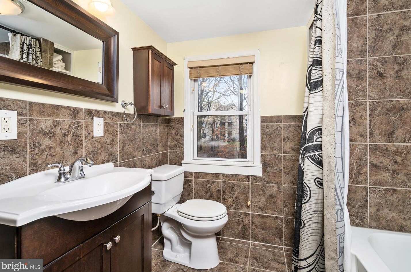 310 Wynnewood Rd, Trenton NJ  08628-3226 exterior