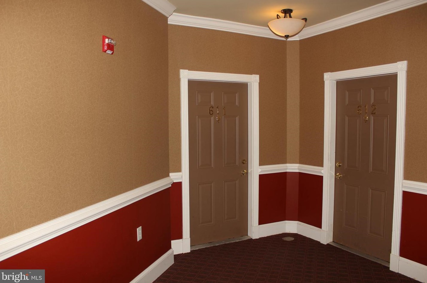 611 Masterson Ct, Trenton NJ  08618-1442 exterior