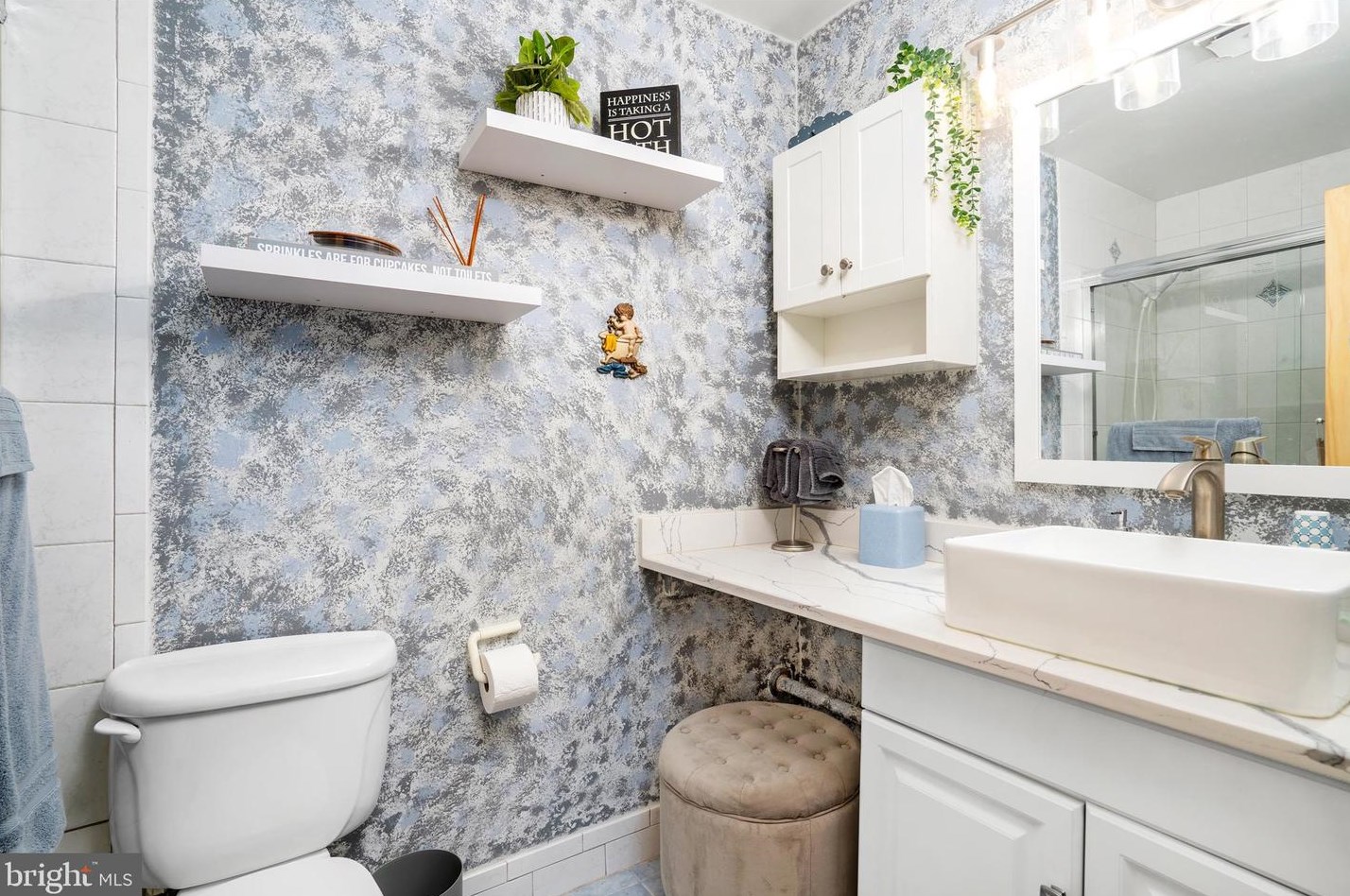 366 Iverson Pl, East Windsor NJ  08520-5314 exterior